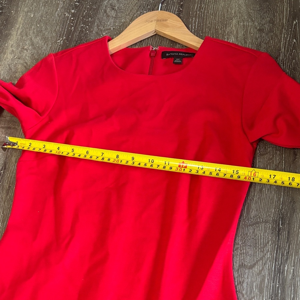 Banana Republic Red Dress Elegant Ruffle Sleeve Chic Minimalist Classic Style - Picture 8 of 8
